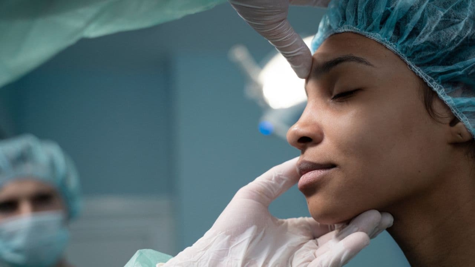 La cirugía cosmética abarca un amplio número de operaciones y tratamientos