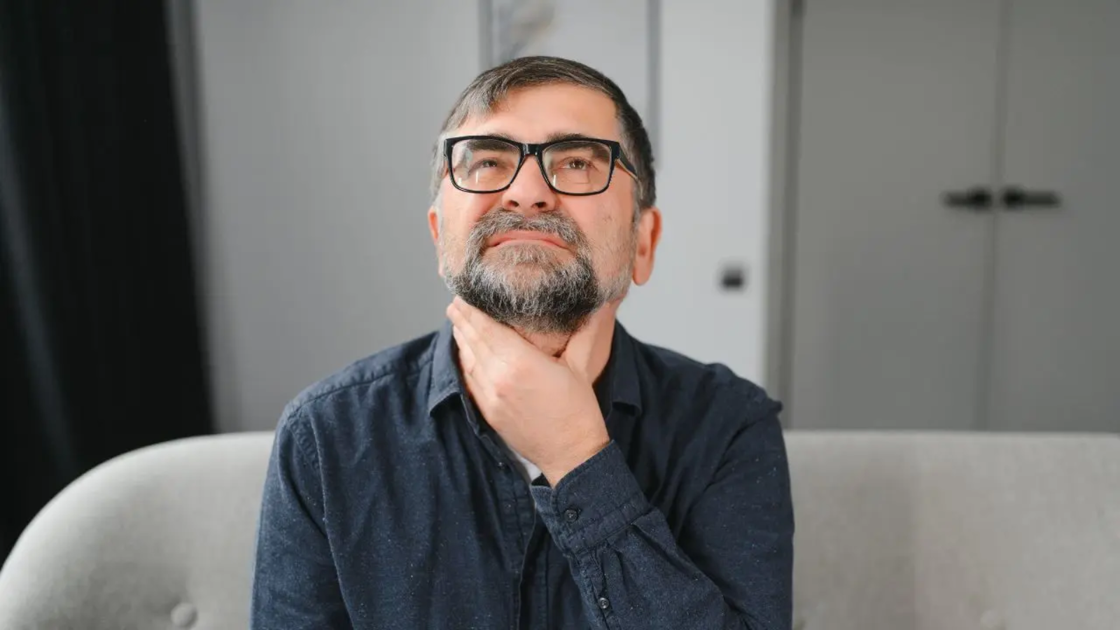 Tos, sequedad y dolor al tragar son algunos de los síntomas más frecuentes de la faringitis crónica